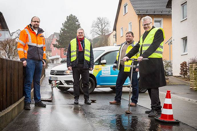 Neue Wasserleitung am Rodersberg