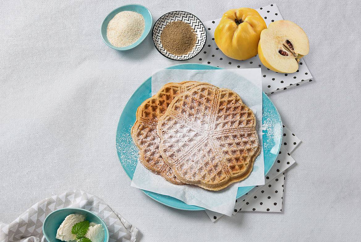Rezept: Waffeln mit feingeriebenen Quitten Rezept: Waffeln mit feingeriebenen Quitten