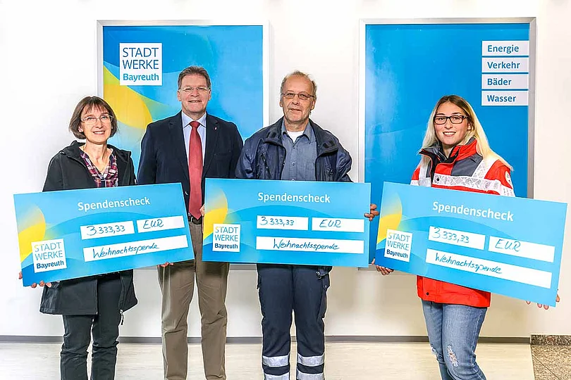 Stadtwerke Bayreuth spenden an den Tierschutzverein Bayreuth e.V., an die Tierrettung Bayreuth e.V. und an die BRK Rettungshundestaffel