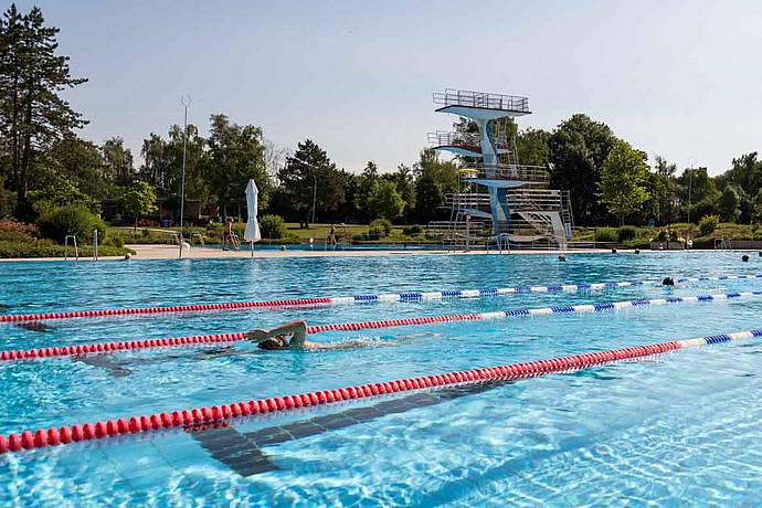 Schwimmerbecken Kreuzsteinbad Bayreuth