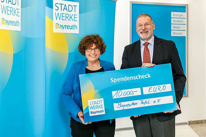 Stadtwerke Bayreuth spenden an die Tafel Bayreuth