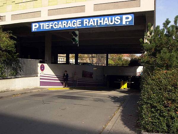 Tiefgarage Rathaus Kanalstraße