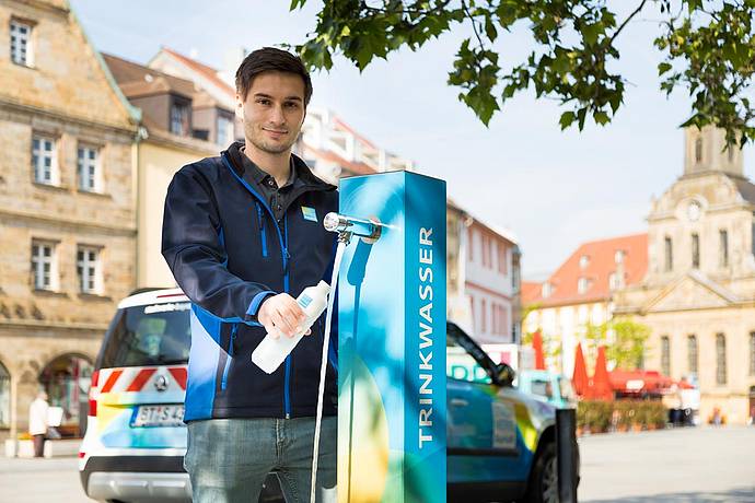 Die Stadtwerke Bayreuth eröffnen in der Innenstadt eine Trinkwassersäule